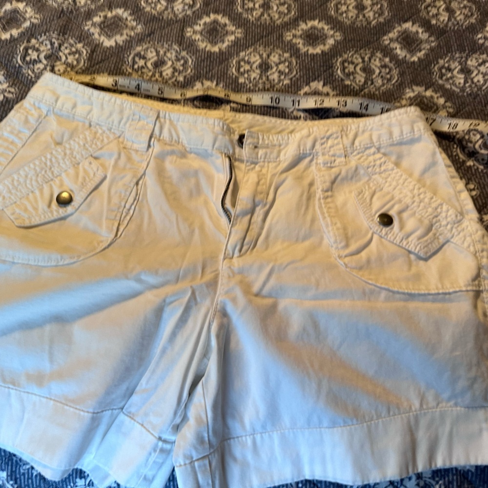 Women's Kim Roger's shorts size 10